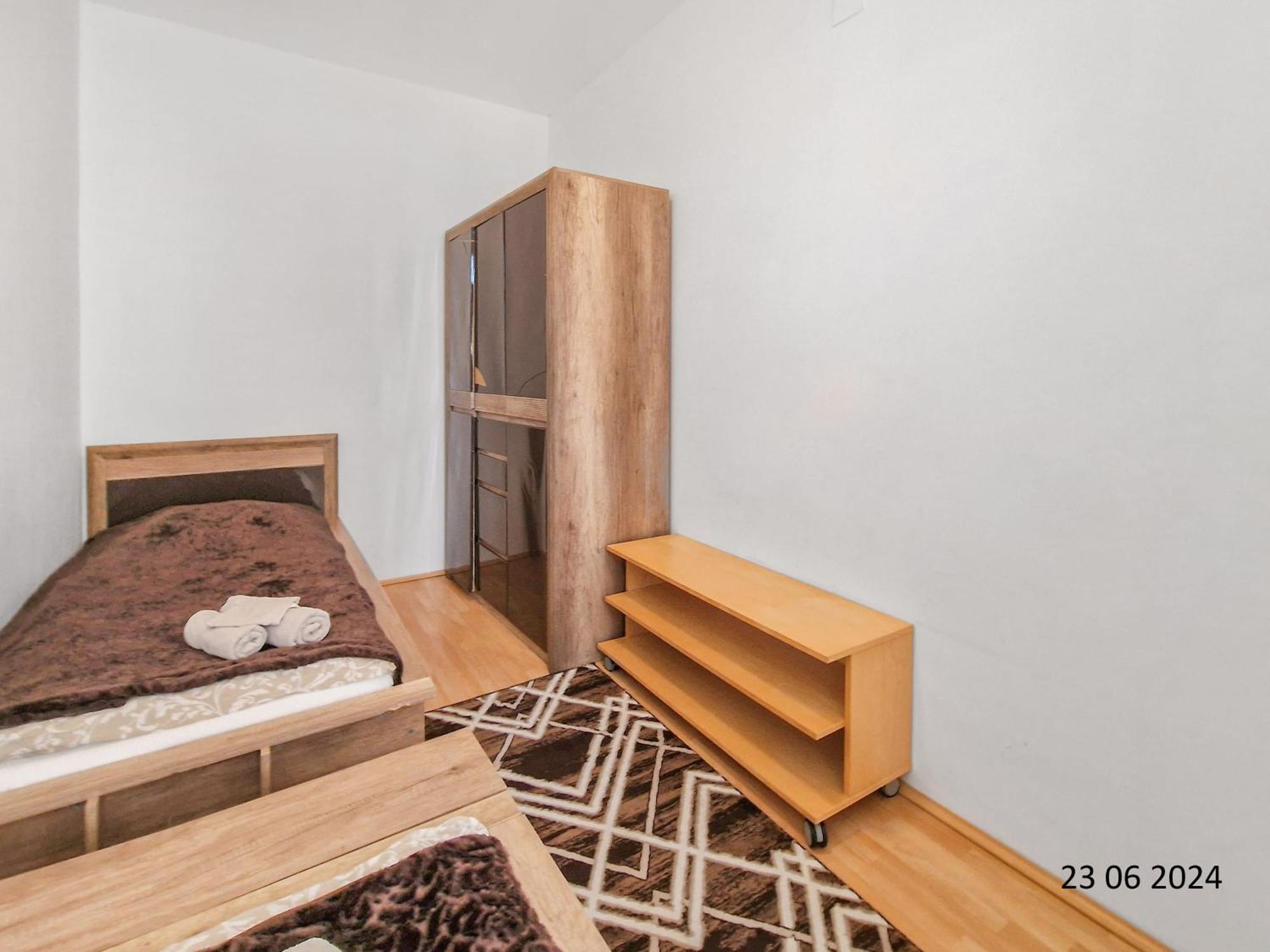 Elegant Three-Bedroom Suite Wien Ngoại thất bức ảnh