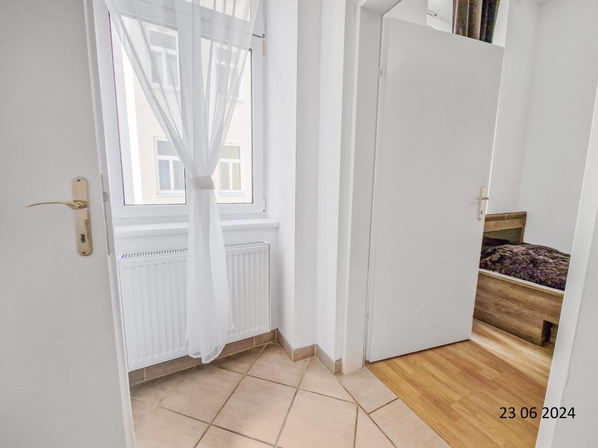 Elegant Three-Bedroom Suite Wien Ngoại thất bức ảnh