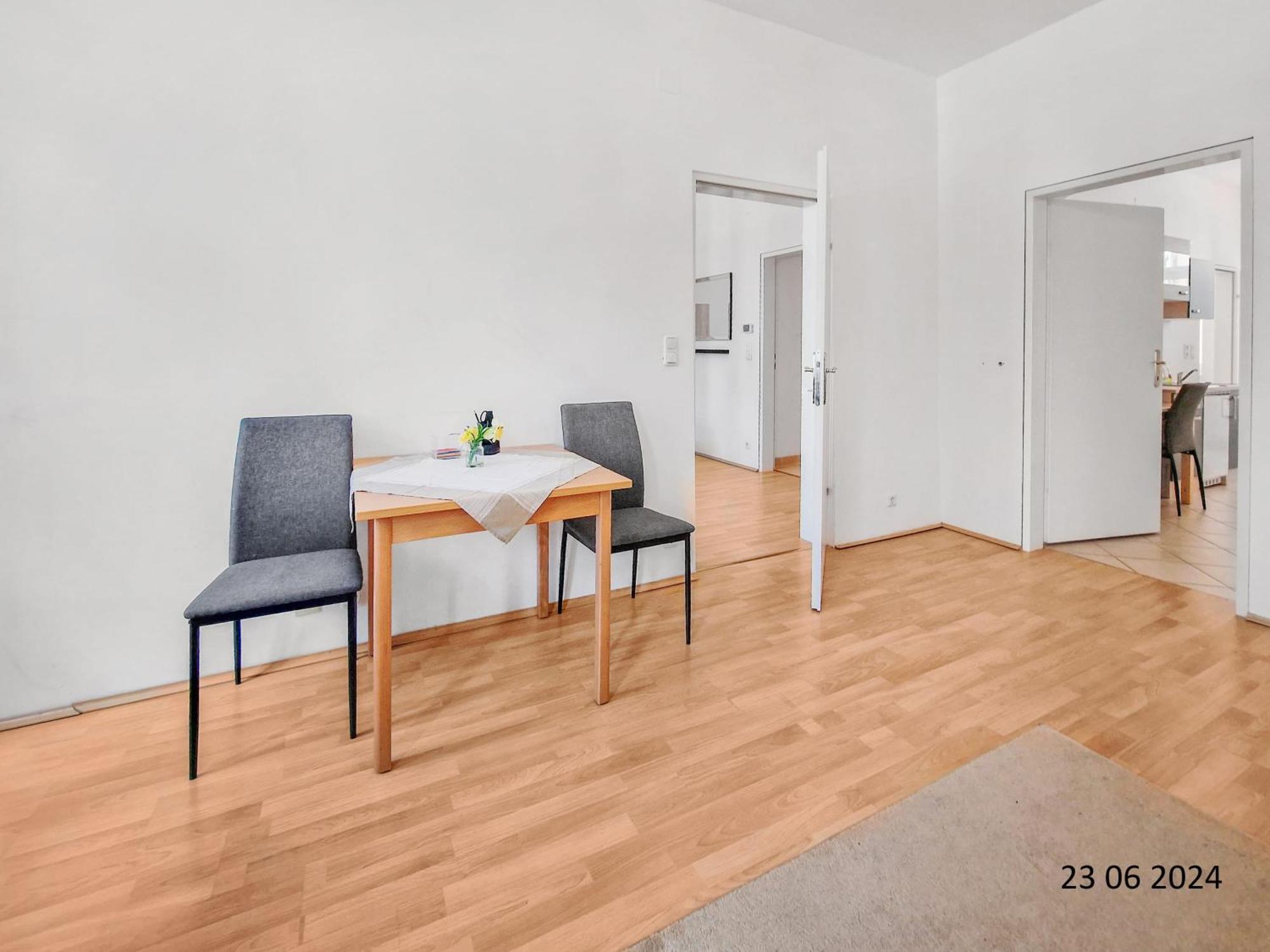 Elegant Three-Bedroom Suite Wien Ngoại thất bức ảnh