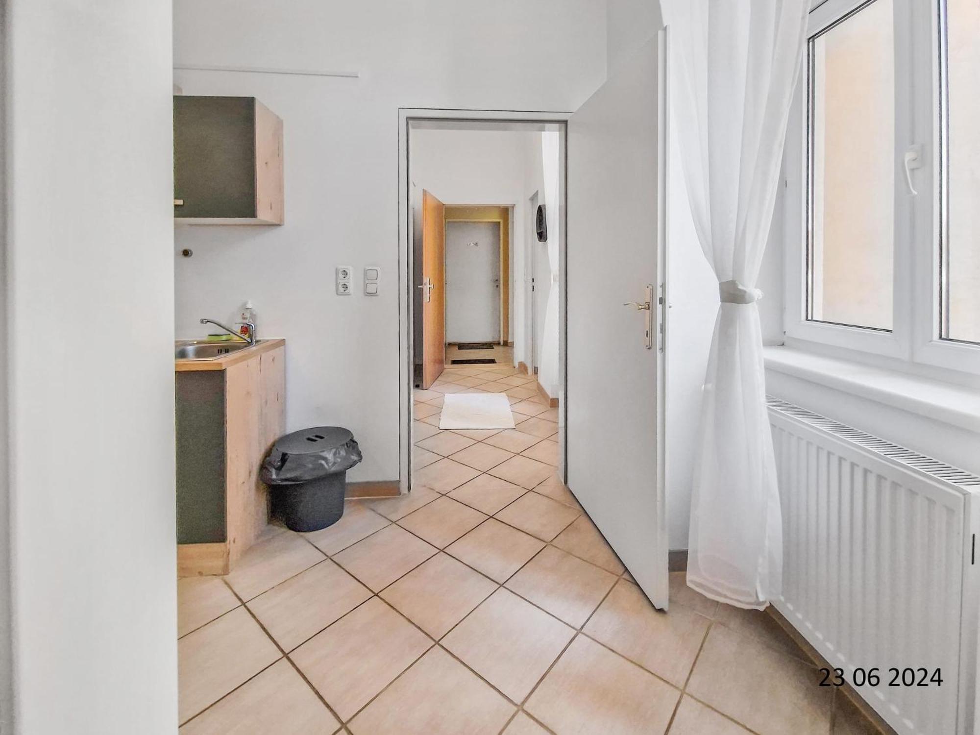 Elegant Three-Bedroom Suite Wien Ngoại thất bức ảnh
