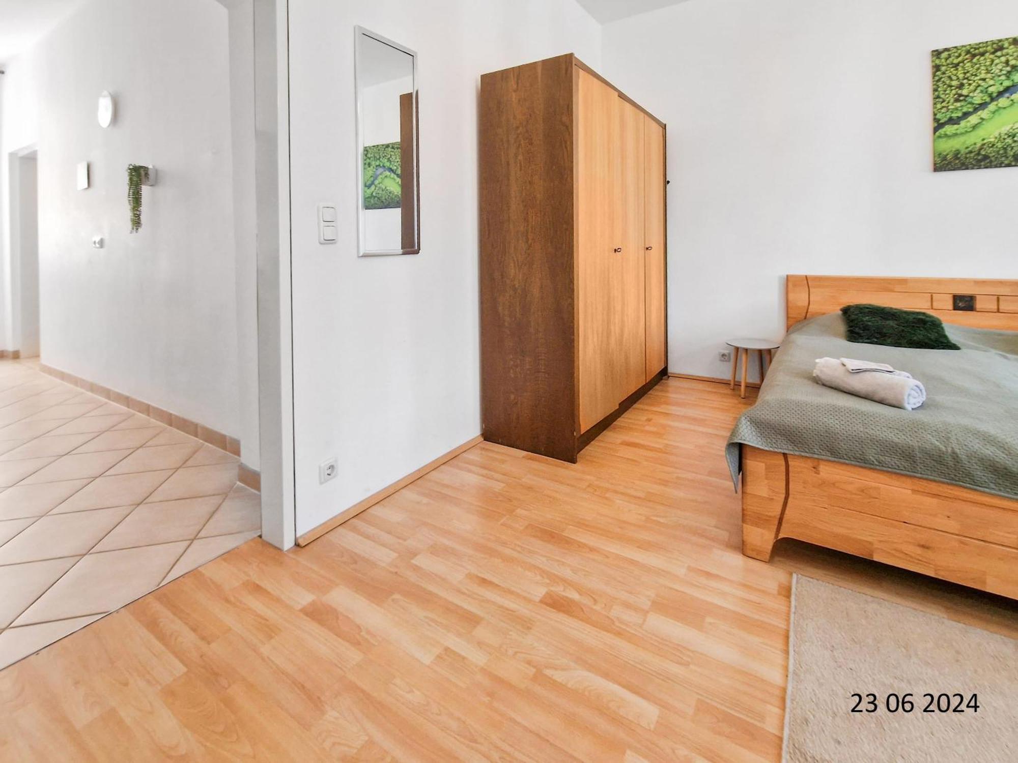 Elegant Three-Bedroom Suite Wien Ngoại thất bức ảnh