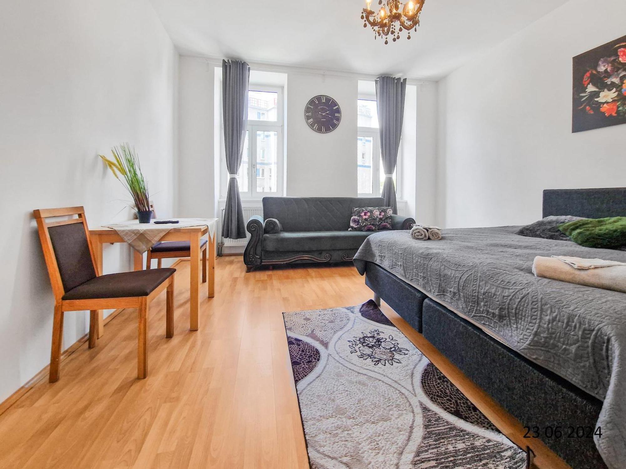 Elegant Three-Bedroom Suite Wien Ngoại thất bức ảnh