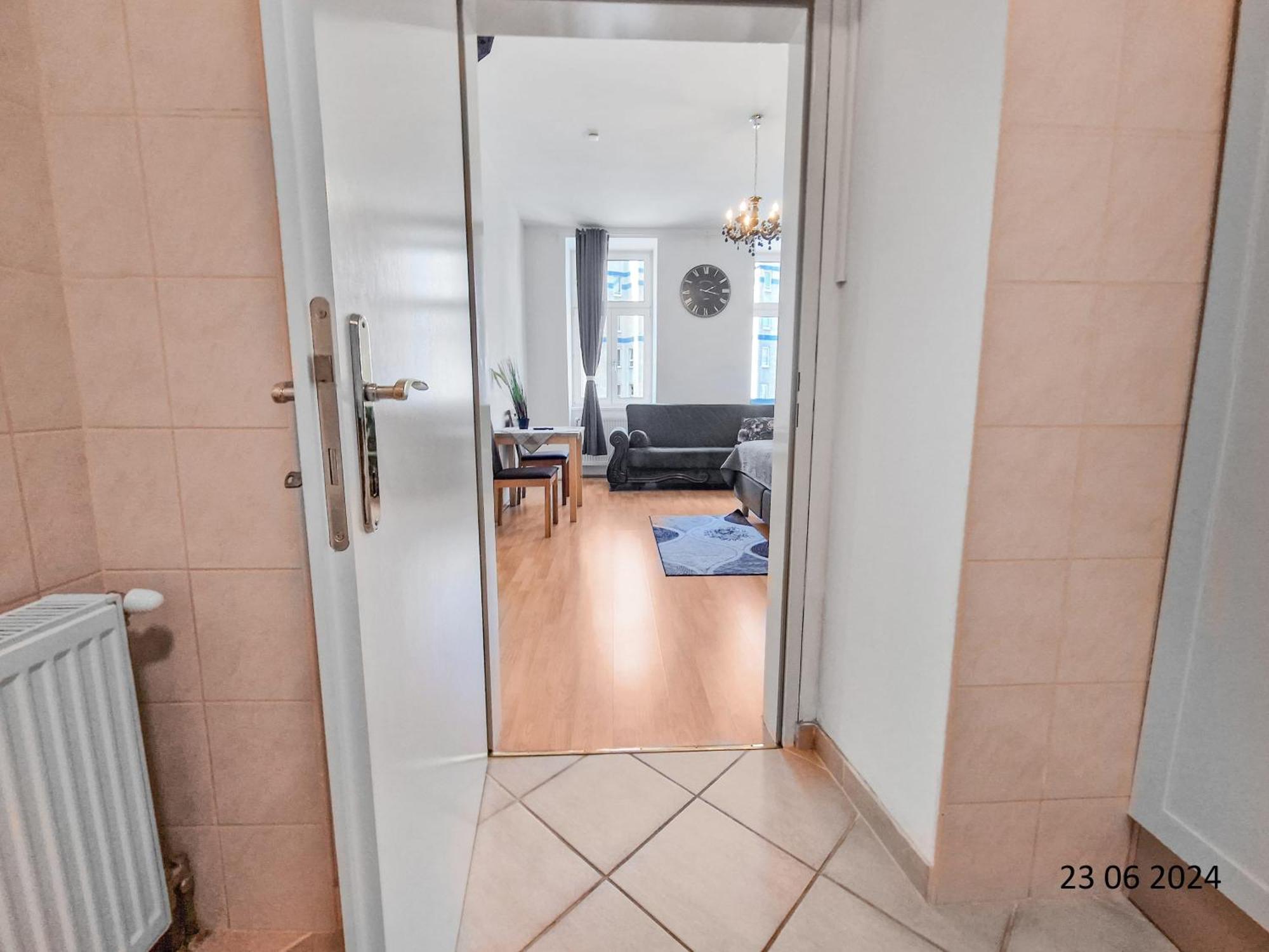 Elegant Three-Bedroom Suite Wien Ngoại thất bức ảnh