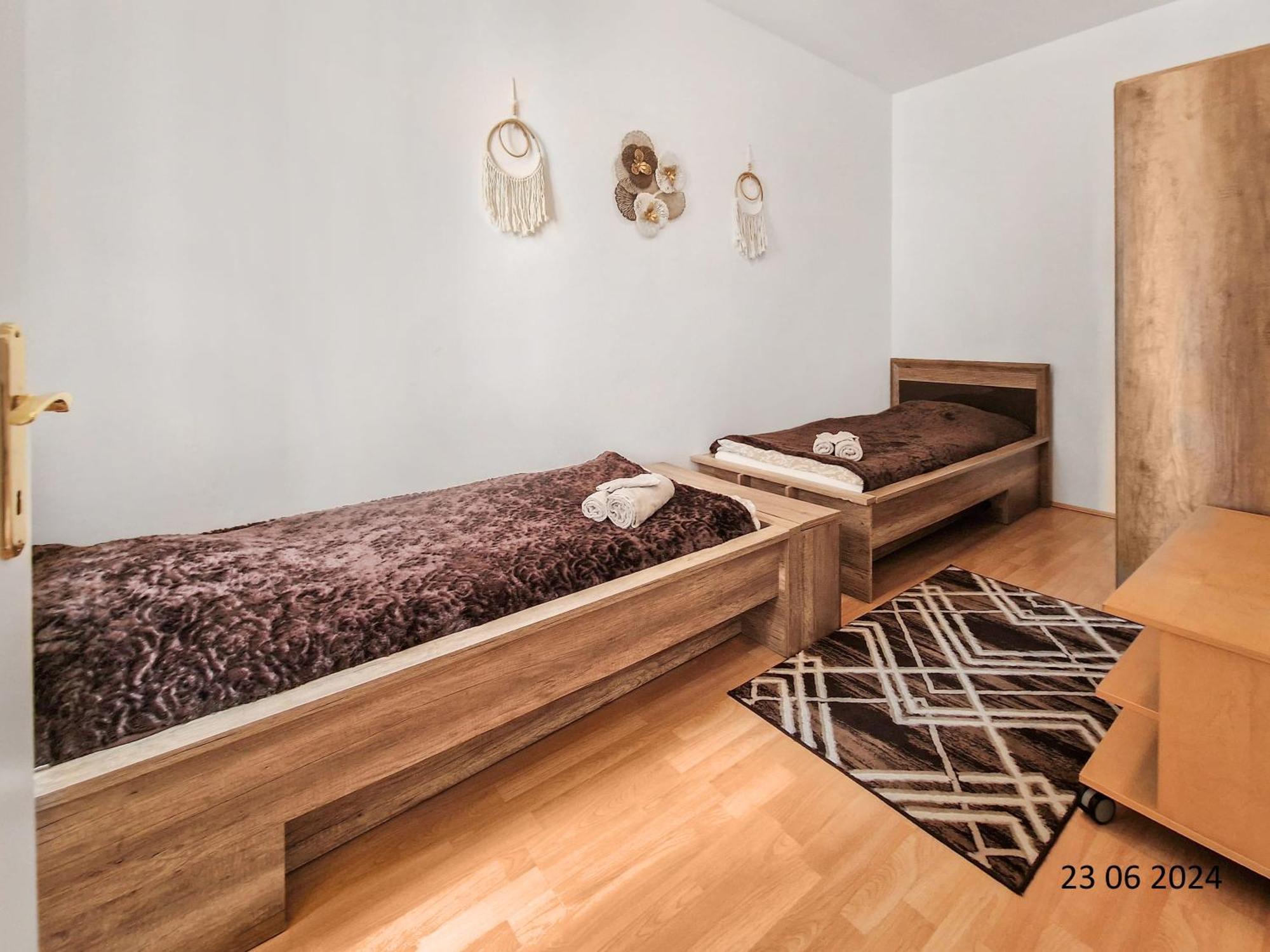 Elegant Three-Bedroom Suite Wien Ngoại thất bức ảnh