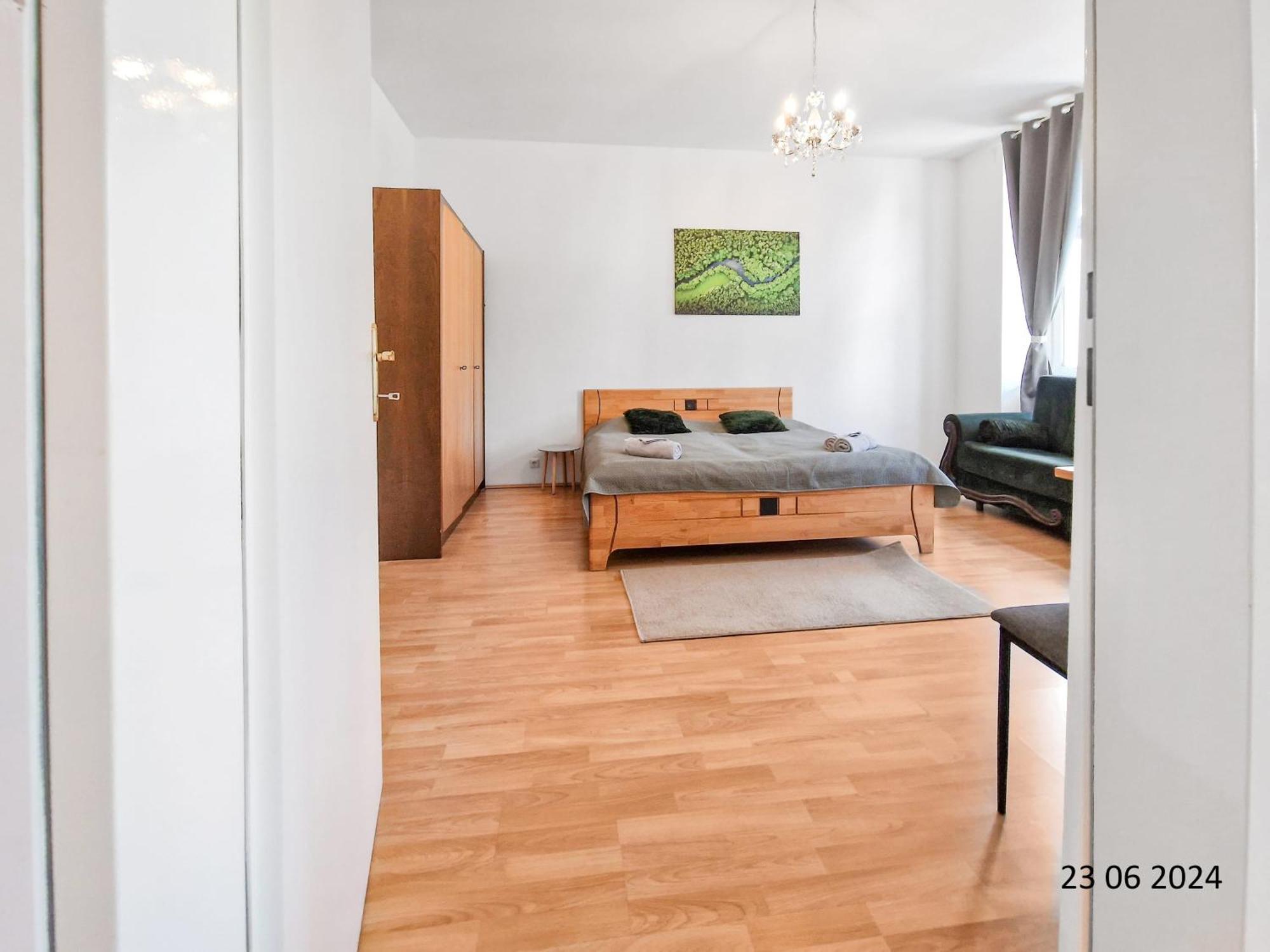 Elegant Three-Bedroom Suite Wien Ngoại thất bức ảnh