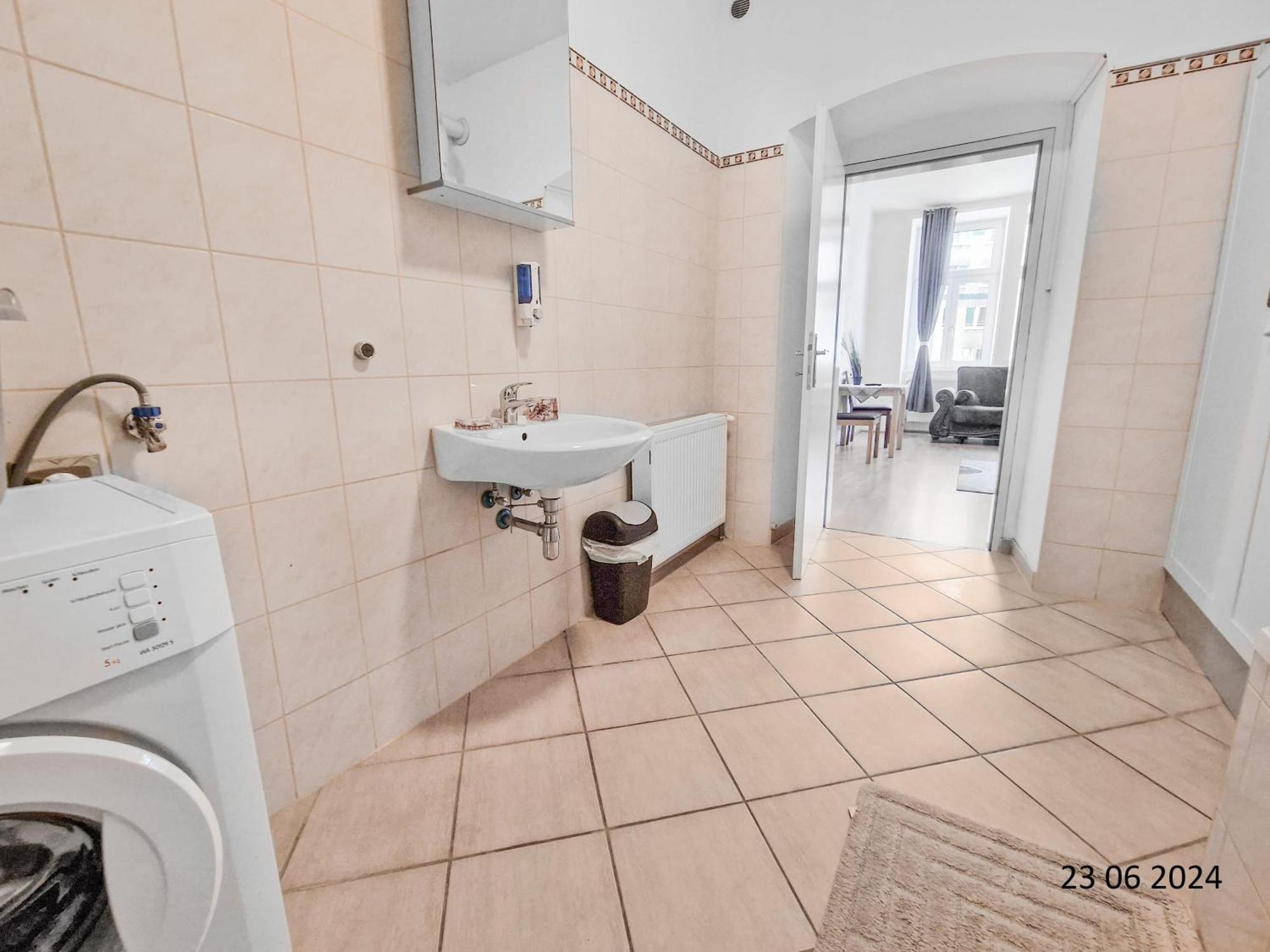 Elegant Three-Bedroom Suite Wien Ngoại thất bức ảnh